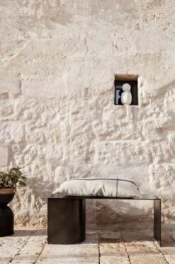 Ferm LIVING Pot Hourglass, Modèle L, Noir -Ferm Living 124 2196