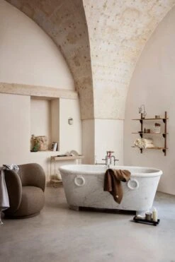 Ferm LIVING Plateau Bon, Modèle S, Chêne Teinté Noir -Ferm Living 127 2302 1