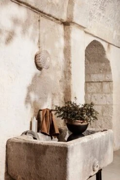 Ferm LIVING Pot Hourglass, XS, Noir -Ferm Living 130 2337