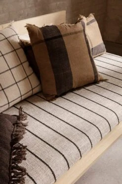 Ferm LIVING Coussin Dry, 50 x 50 cm, Sugar Kelp - Noir -Ferm Living 21 c 0497