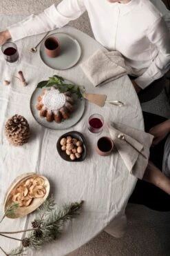 Ferm LIVING Pelle à Gâteau Fein, Laiton -Ferm Living 27 17282 1