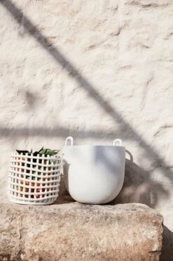 Ferm LIVING Grand Panier Ceramic, Blanc Cassé 9 Ferm LIVING Grand Panier Ceramic, Blanc Cassé -Ferm Living 48 1490