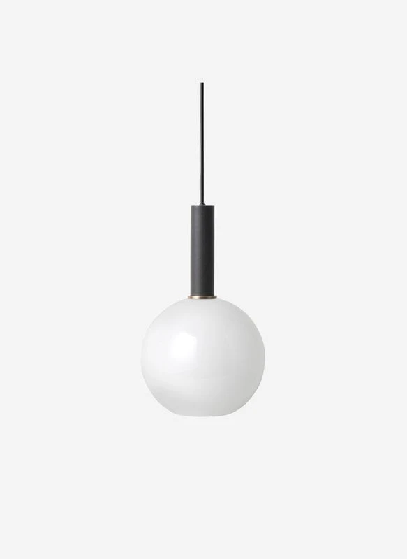 Ferm LIVING Abat-jour Opal, Sphère 7 Ferm LIVING Abat-jour Opal, Sphère – Image 5
