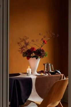 Ferm LIVING Vase Fountain, Blanc Cassé -Ferm Living Fds jouluruoka10 22 suvi kesalainen