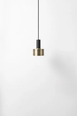 Ferm LIVING Socket Pendant Low, Noir -Ferm Living LAMPS LOWBLACK BRASSDISC 1