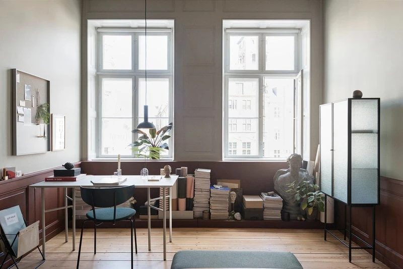 Ferm LIVING Porte-revues Herman, Noir 7 Ferm LIVING Porte-revues Herman, Noir – Image 5