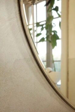 Ferm LIVING Grand Miroir Pond, Chrome Foncé 7 Ferm LIVING Grand Miroir Pond, Chrome Foncé -Ferm Living fermLIVING AW21 PondMirrorDarkChrome image 1