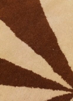 Ferm LIVING Grand Tapis Tufté Arch, Brique Foncé - Blanc Cassé -Ferm Living fermLIVING ArchTuftedRugs Large DarkBrickOffWhite 1104264848 pack 2