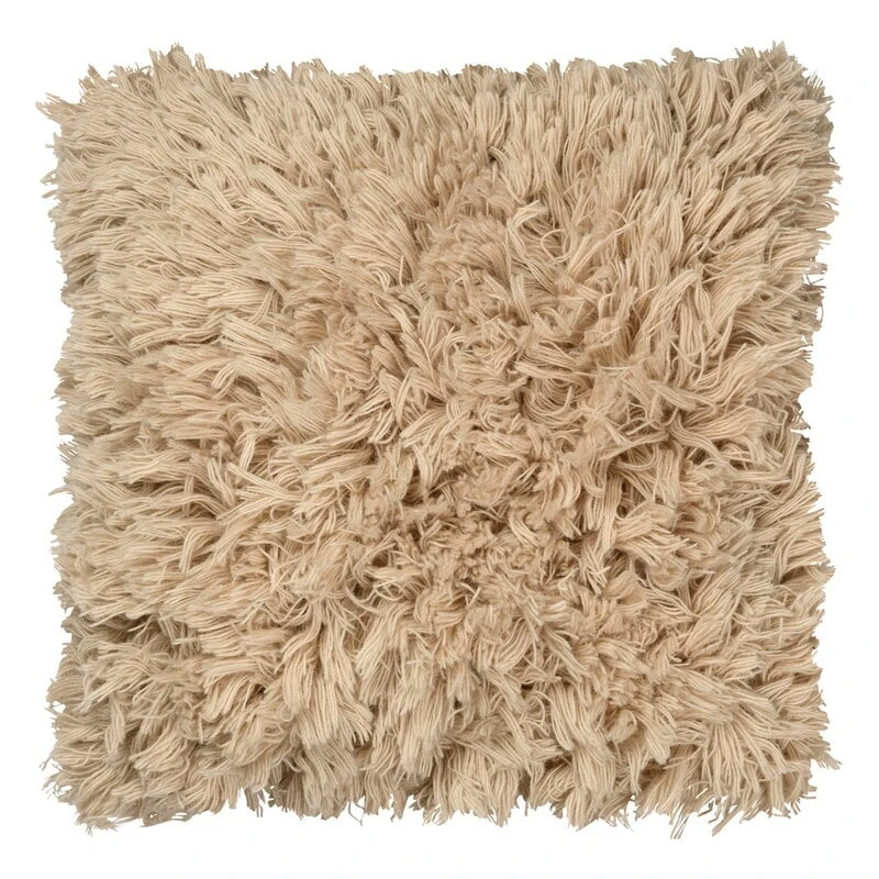 Ferm LIVING Coussin à Poils Longs Meadow, Sable Clair 3 Ferm LIVING Coussin à Poils Longs Meadow, Sable Clair