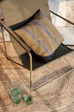 Ferm LIVING Coussin Grand, 50 x 50 cm, Olive - Bleu Vif -Ferm Living fermLIVING SS22 DesertLoungeChair GrandCushion image 1