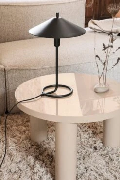 Ferm LIVING Lampe De Table Filo, Noir -Ferm Living fermLIVING SS22 FiloTableLamp PostCoffeeTableSmall image 1 1
