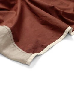 Ferm LIVING Couvre-lit Part, 250 X 250 cm, Cannelle -Ferm Living fermLIVING AW22 PartBedspread Cinnamon 1104265607 pack 2