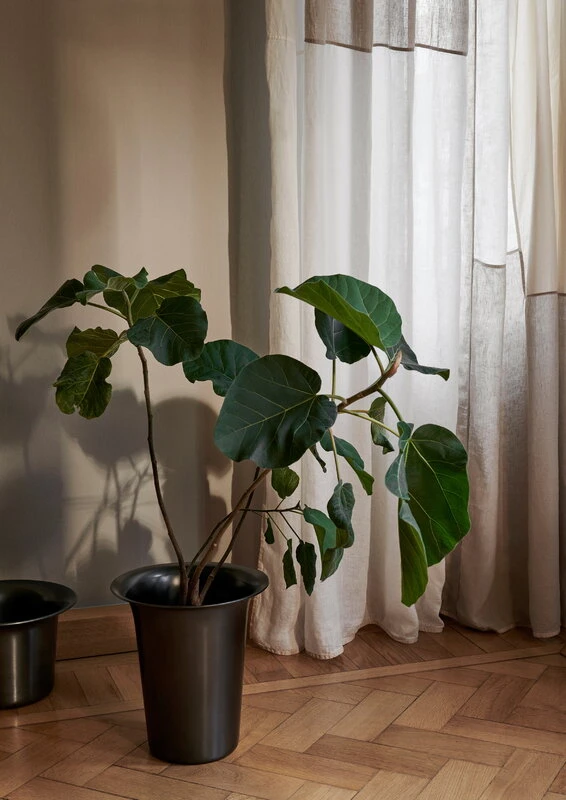 Ferm LIVING Panier Haut Spun Alu, Aluminium Noir 7 Ferm LIVING Panier Haut Spun Alu, Aluminium Noir – Image 5