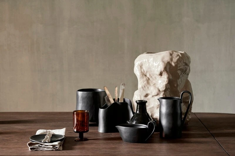 Ferm LIVING Mug Flow, Noir 8 Ferm LIVING Mug Flow, Noir – Image 6